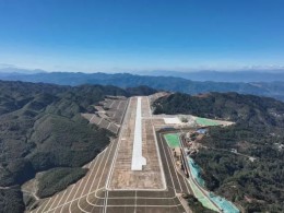 云南鳳慶通用機(jī)場(chǎng)建設(shè)工程項(xiàng)目土石方、地基處理及排水工程施工